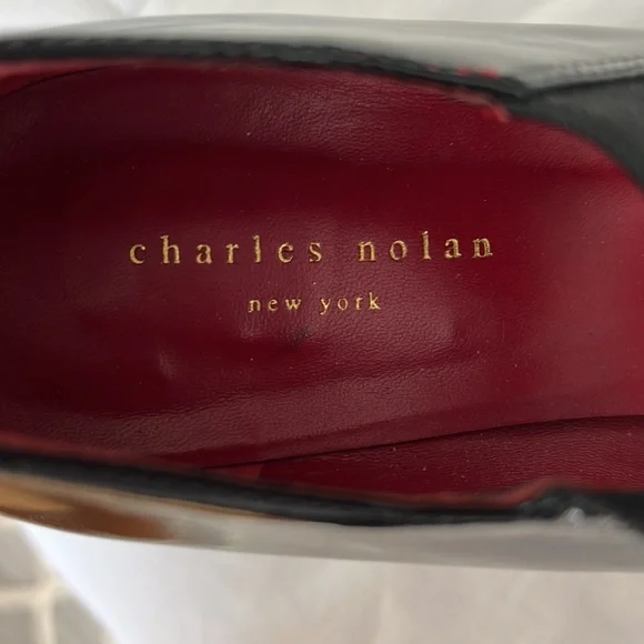 Charles Nolan Hailey Pump - Picture 7 of 8